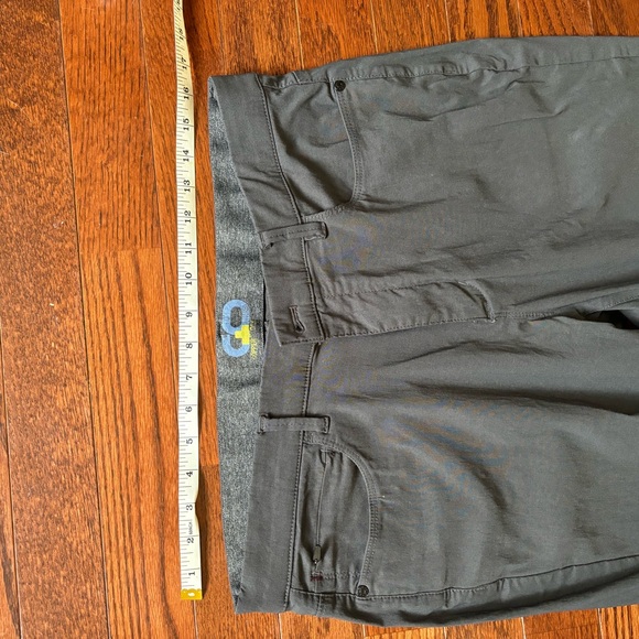 Men’s Copper Oak Gray Pants - Picture 8 of 9